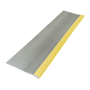 Grada PVC 300x32cmx4mm alto tráfico - Gris-Amarillo