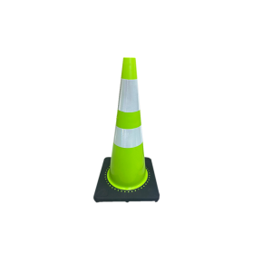 Cono de tráfico color verde flúor 90cm (36") con 2 cintas y base de caucho